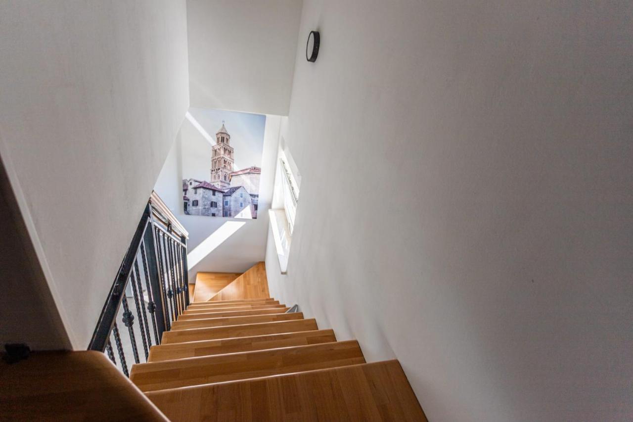 Ferienhaus Maestral - Kastel Kambelovac Каштела Экстерьер фото